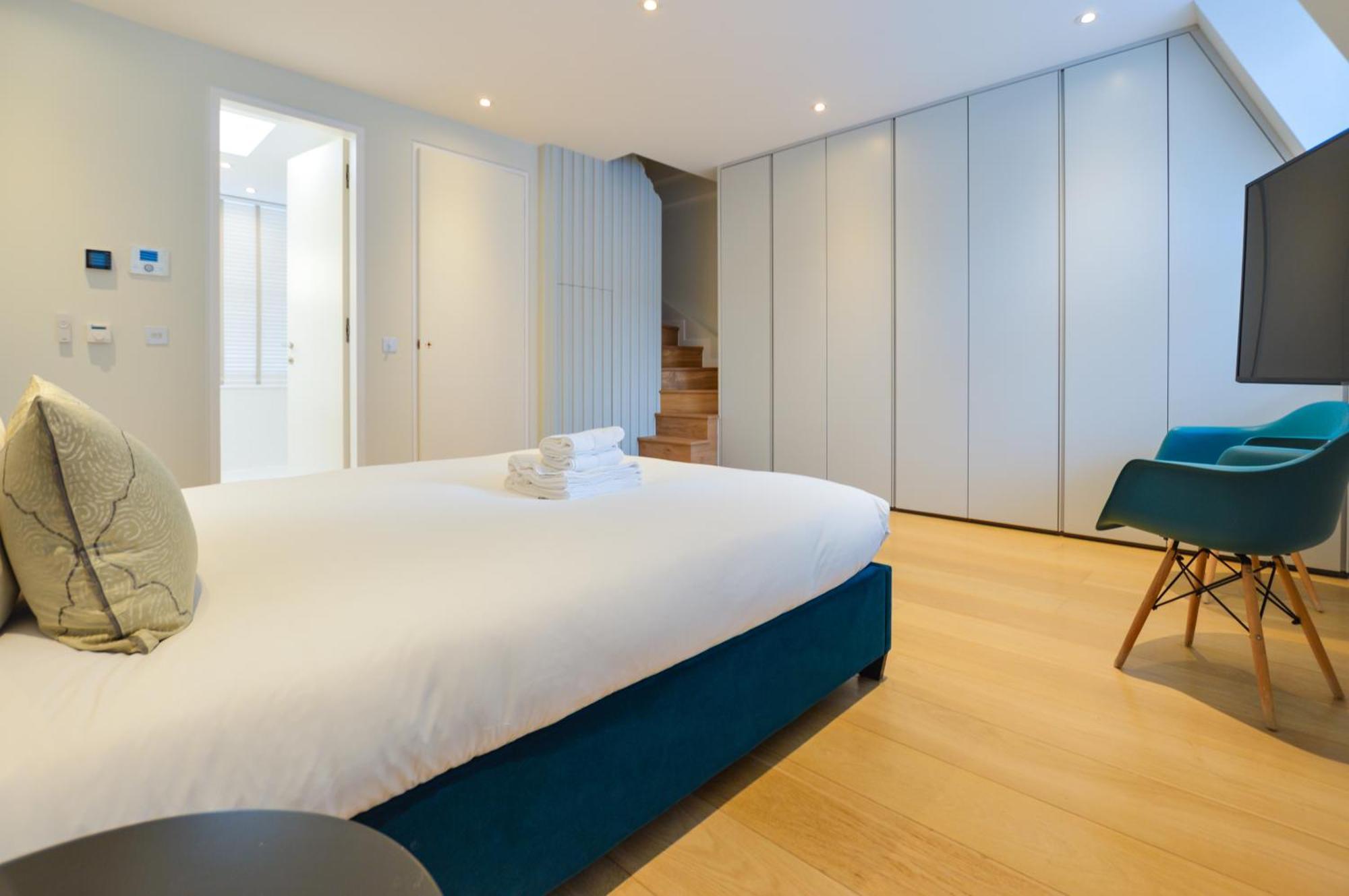 Noho 132 Serviced Apartments By Concept Apartments Лондон Экстерьер фото